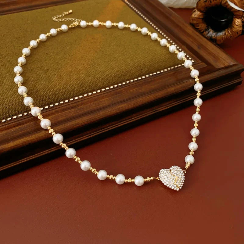 Magnetic Pearl Heart Necklace